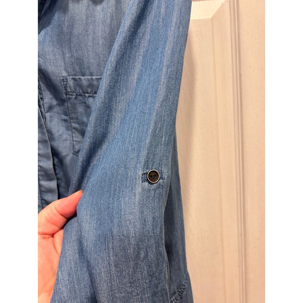 Beachlunchlounge Blue Lyocell Denim Shirt Frayed Hem Roll Tab Sleeve Womens L - Picture 9 of 10